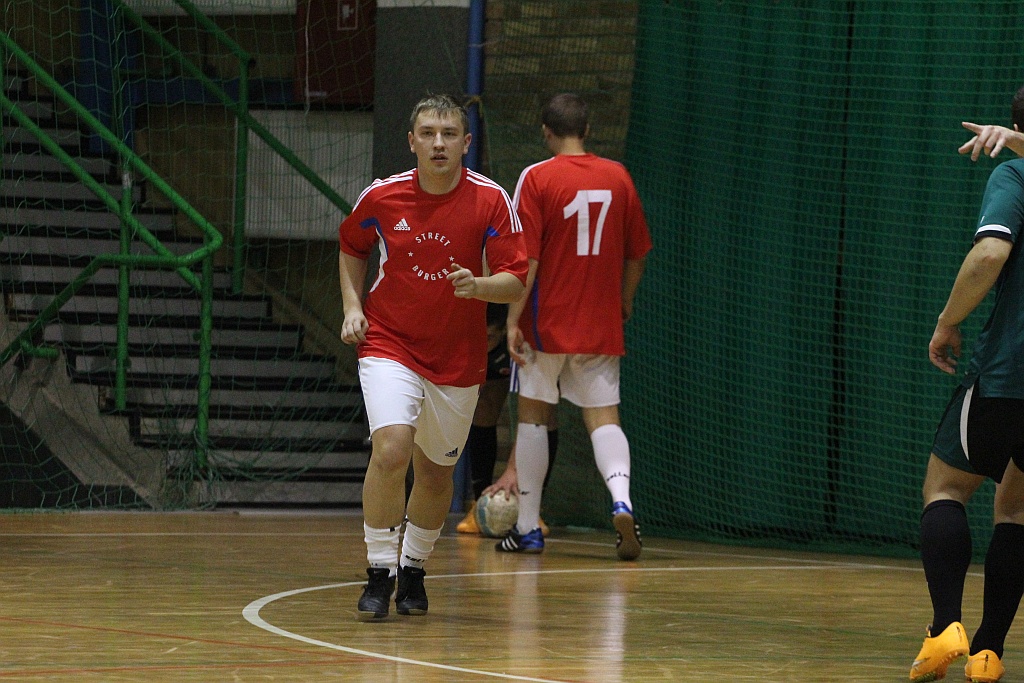 Zwyciestwo Cuprum Polkowice w Legnicy cz1