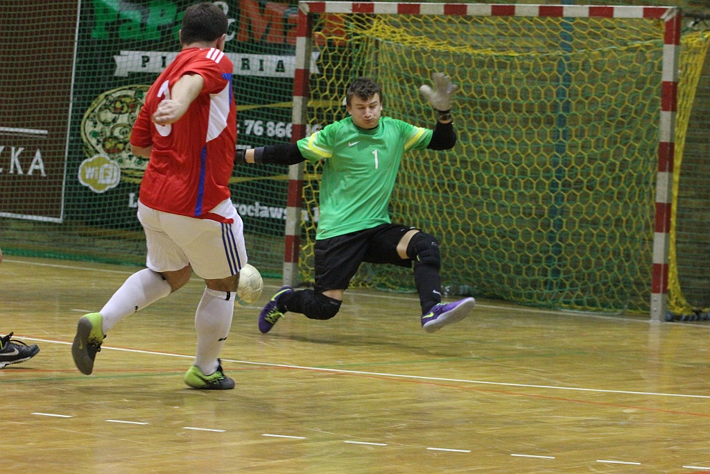 Zwyciestwo Cuprum Polkowice w Legnicy cz1