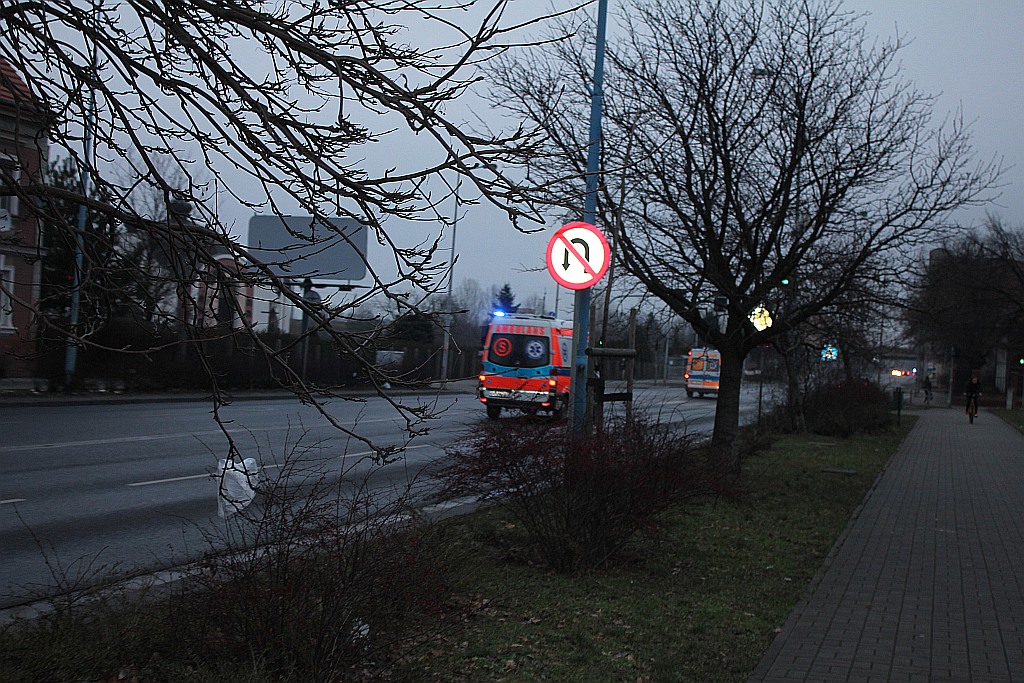 Dwie potrącone osoby na Wrocławskiej
