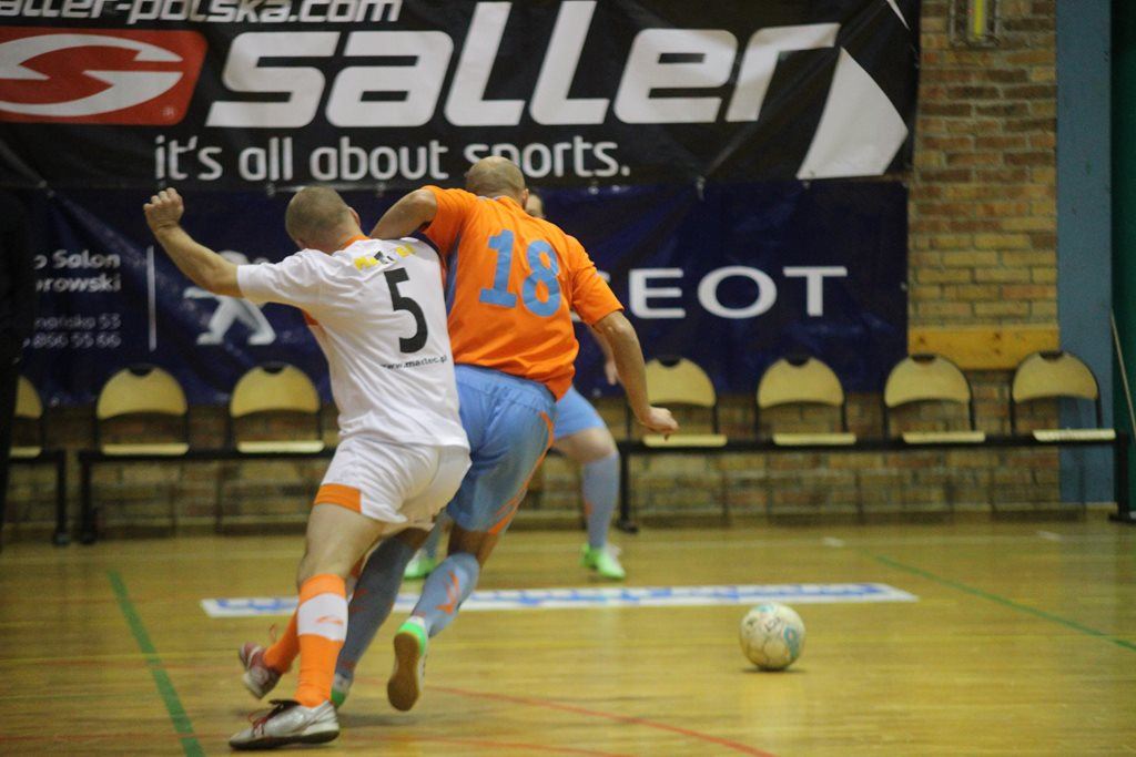 1. LLH: Męczarnie Iskry Kochlice z Wietrzak Team