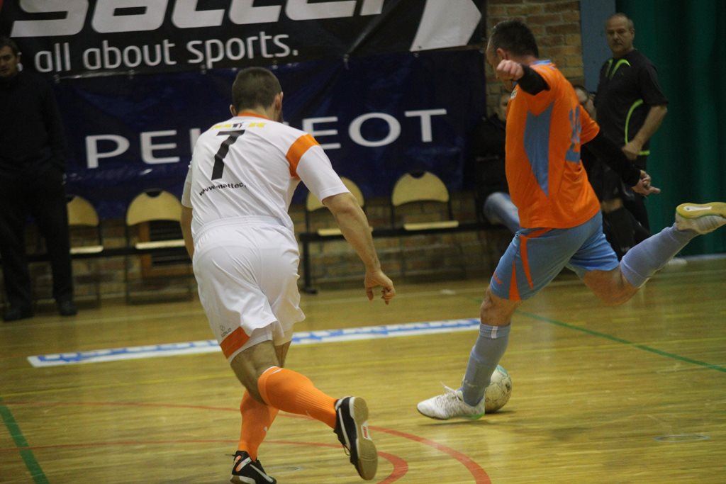 1. LLH: Męczarnie Iskry Kochlice z Wietrzak Team