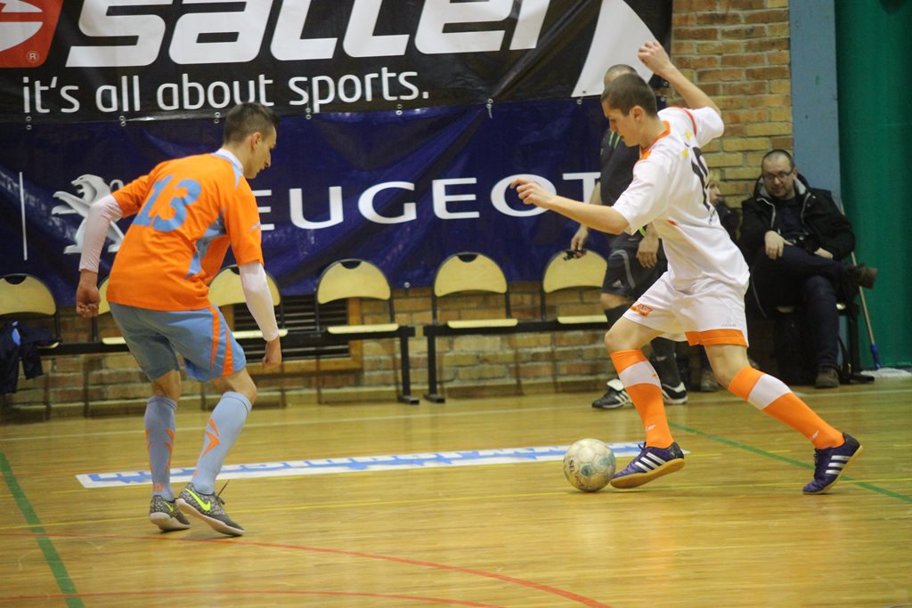 1. LLH: Męczarnie Iskry Kochlice z Wietrzak Team
