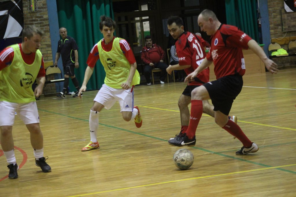 1. LLH: Męczarnie Iskry Kochlice z Wietrzak Team
