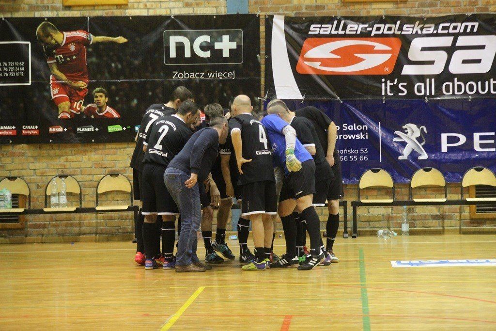 1. LLH: Męczarnie Iskry Kochlice z Wietrzak Team