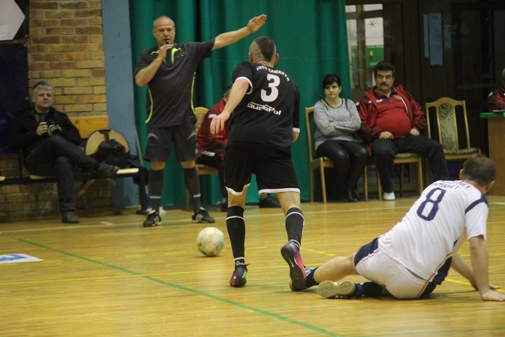 1. LLH: Męczarnie Iskry Kochlice z Wietrzak Team