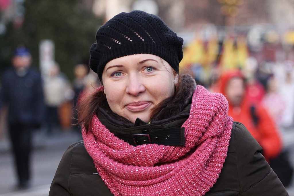 Tłum legniczan przeszedł w Orszaku Trzech Króli