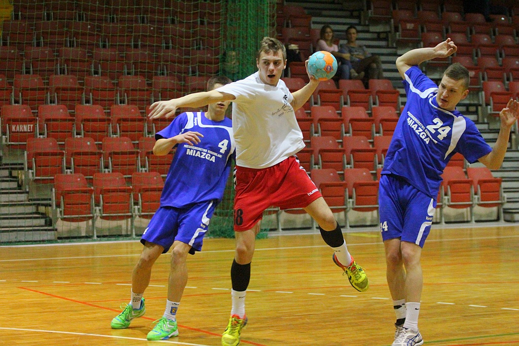 Juniorzy Siódemki Miedź rozbili drugoligowca