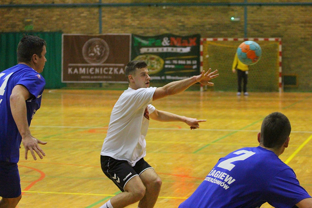 Juniorzy Siódemki Miedź rozbili drugoligowca