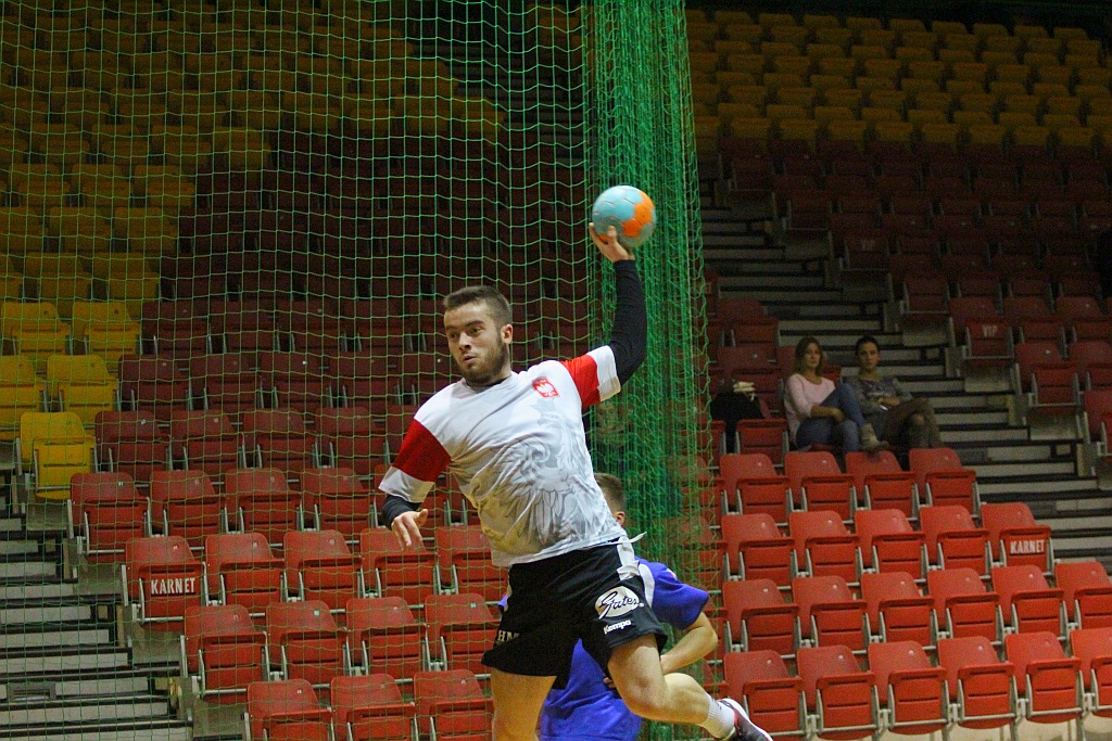 Juniorzy Siódemki Miedź rozbili drugoligowca