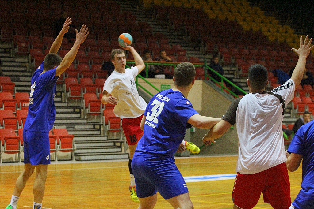 Juniorzy Siódemki Miedź rozbili drugoligowca