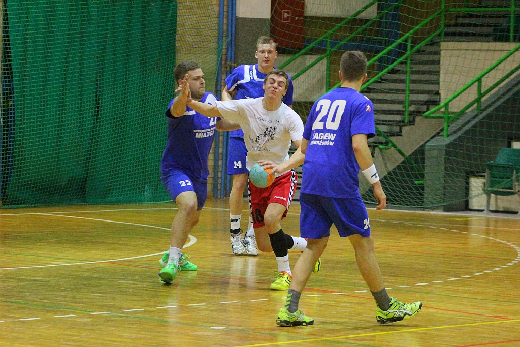 Juniorzy Siódemki Miedź rozbili drugoligowca