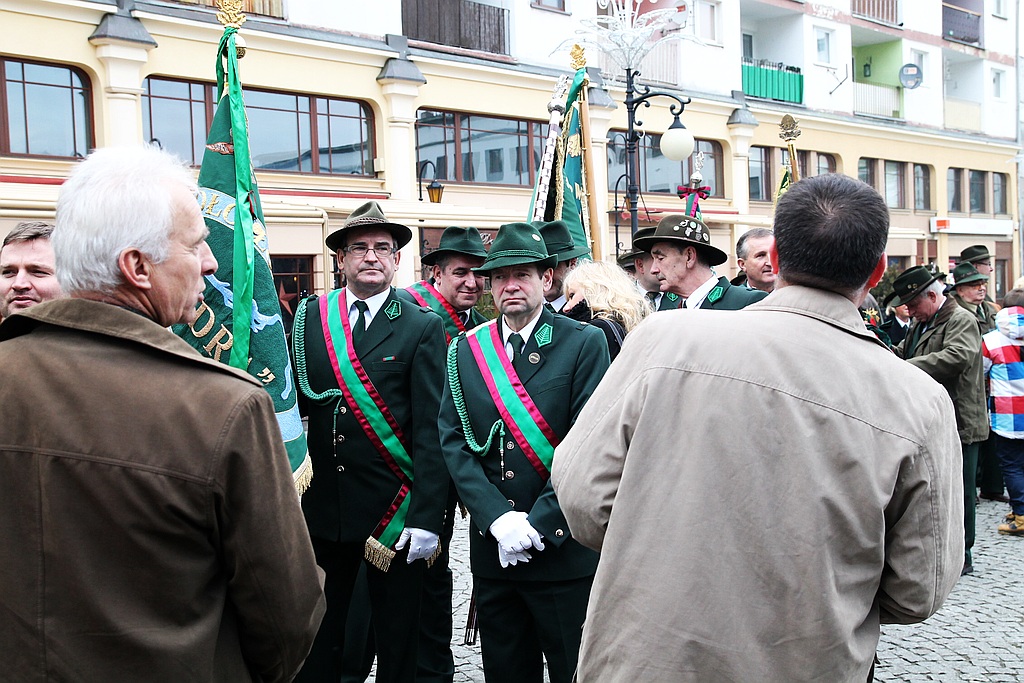 Myśliwi kolędowali i częstowali grochówką.