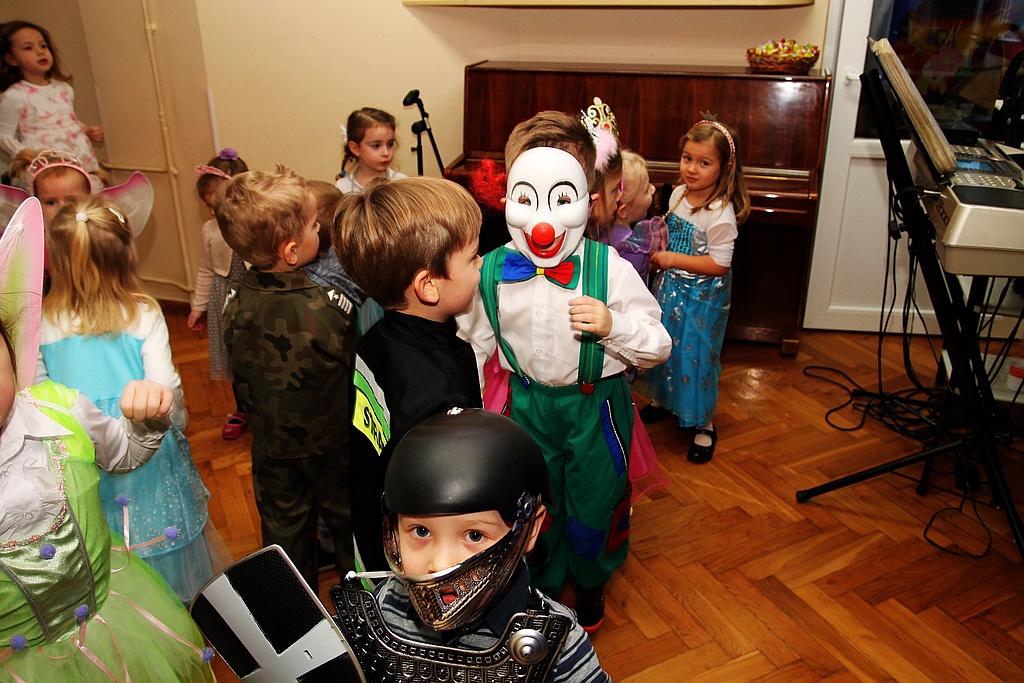 Zabawa karnawałowa w przedszkolu nr 8