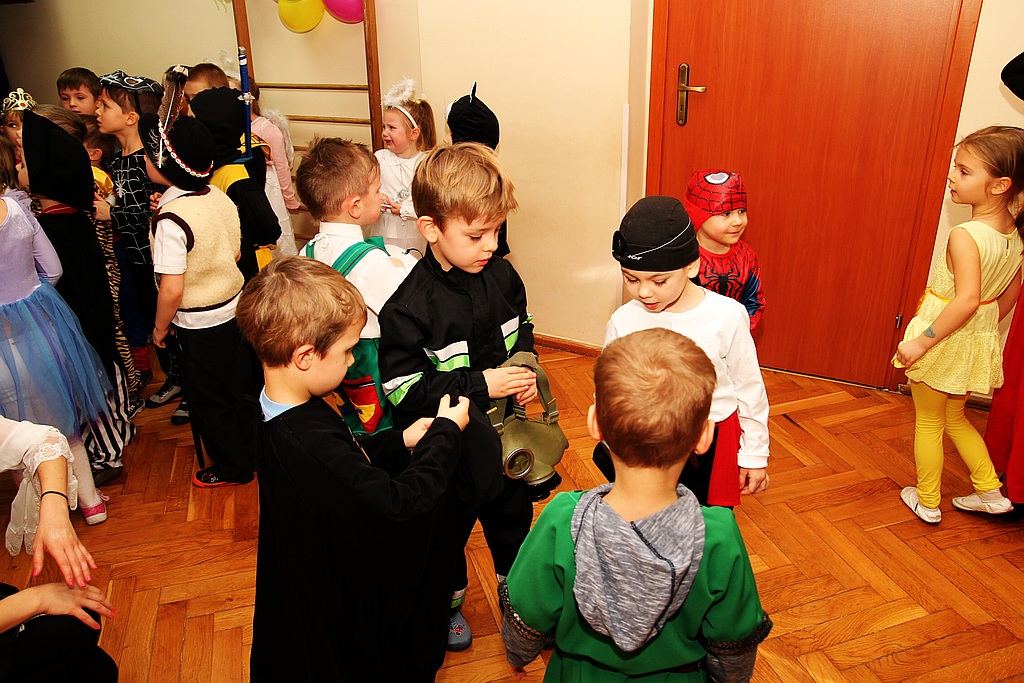 Zabawa karnawałowa w przedszkolu nr 8