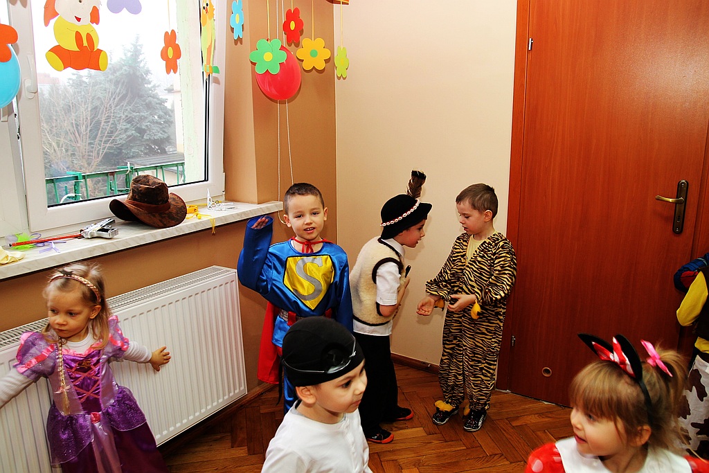 Zabawa karnawałowa w przedszkolu nr 8