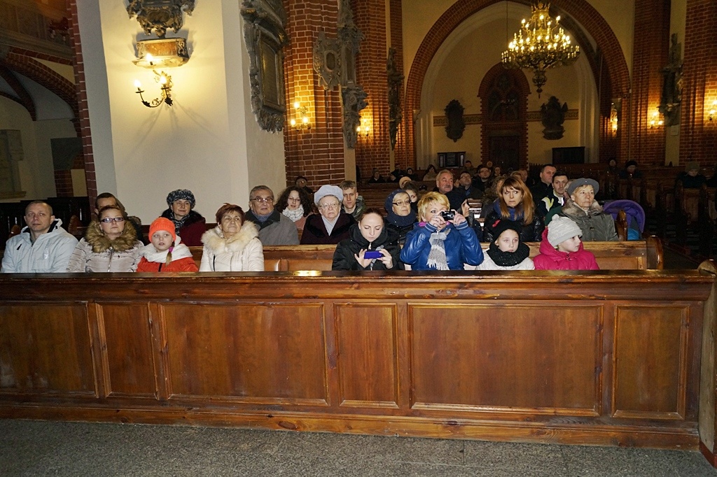 Muzyka i pomoc z serca płynące