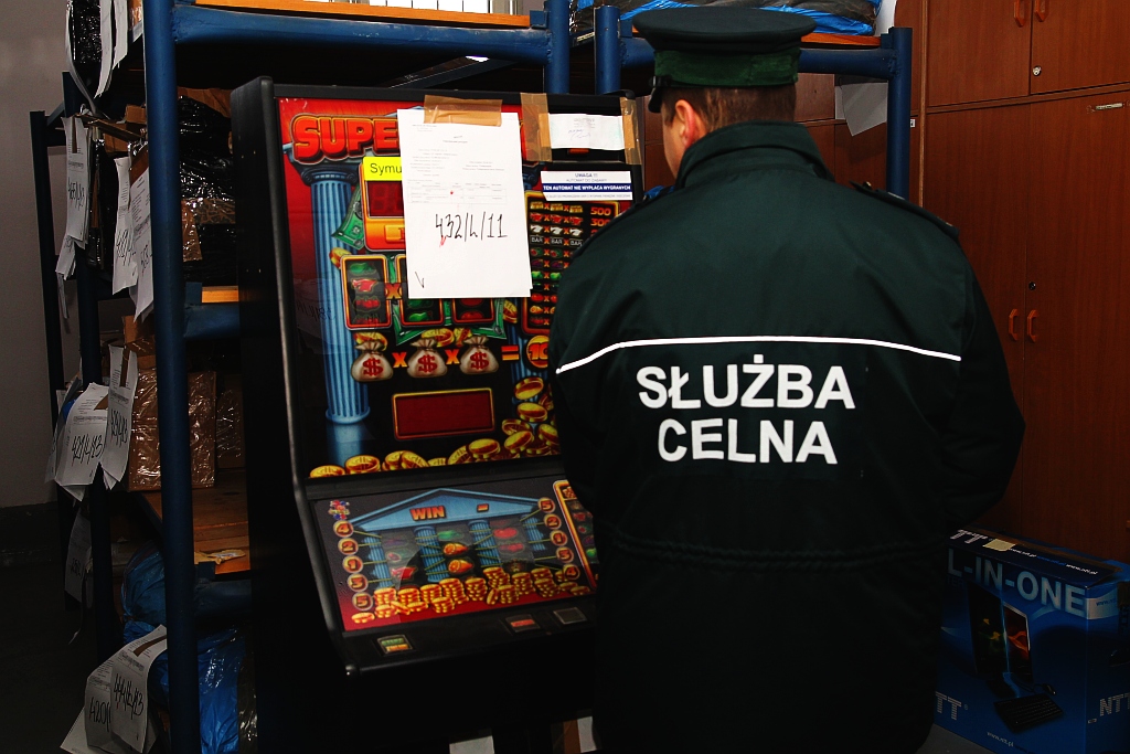 Celnicy uszczknęli rąbka tajemnicy