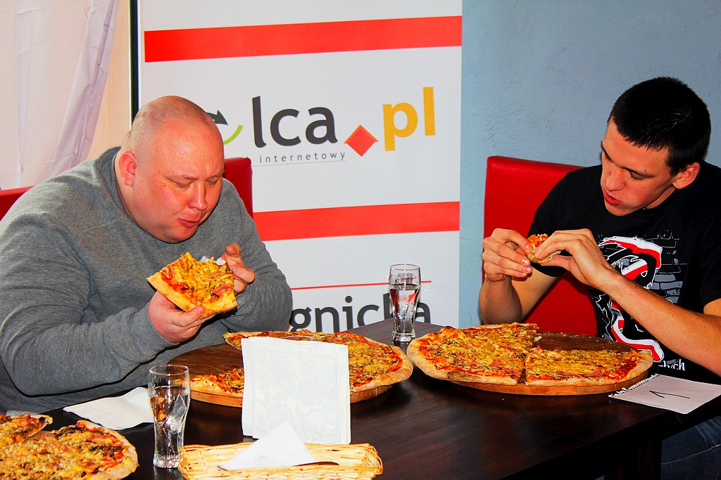 Piotr Grzelak Mistrzem Legnicy w jedzeniu pizzy