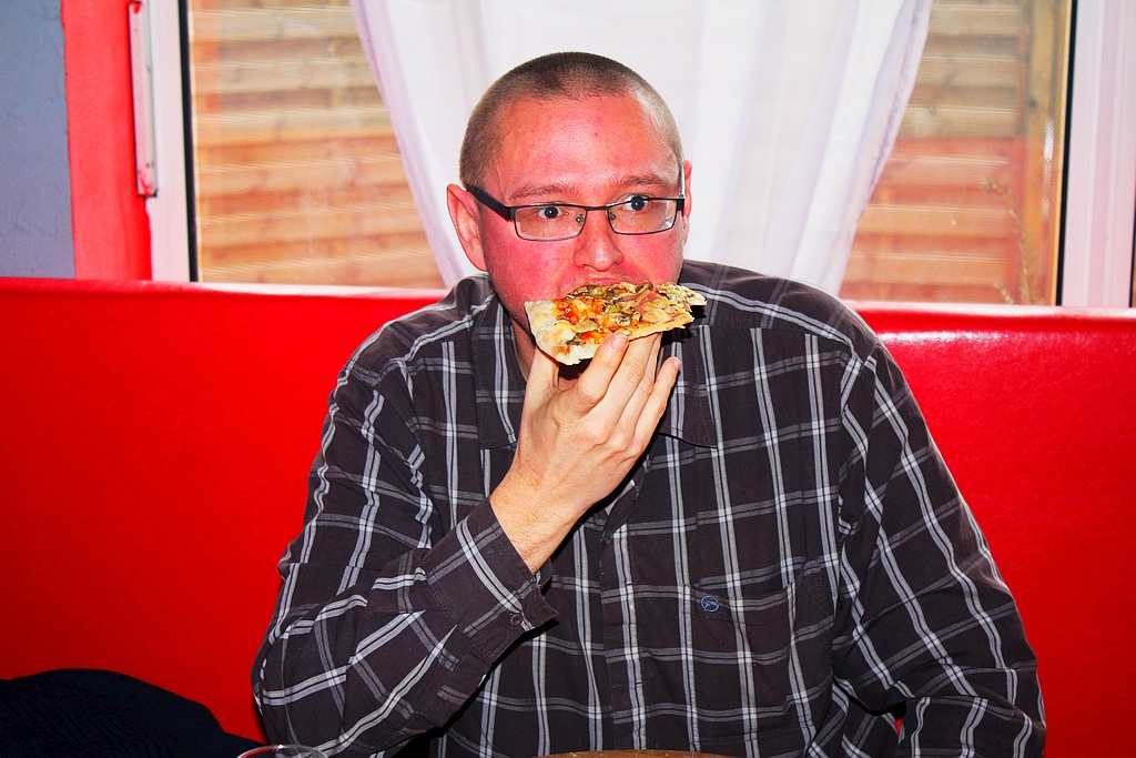 Piotr Grzelak Mistrzem Legnicy w jedzeniu pizzy