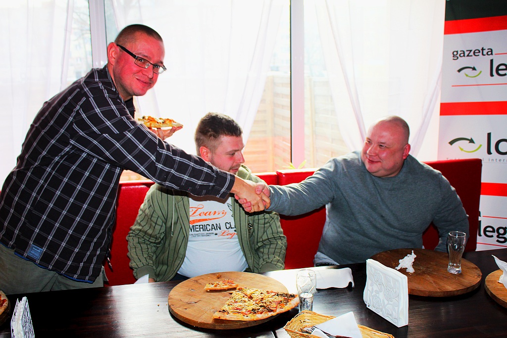 Piotr Grzelak Mistrzem Legnicy w jedzeniu pizzy