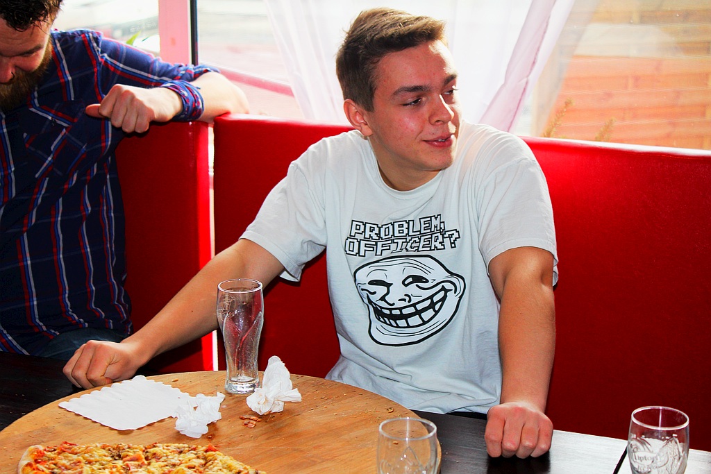 Piotr Grzelak Mistrzem Legnicy w jedzeniu pizzy