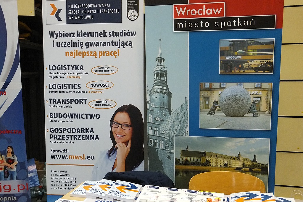 Tłumy na VI Legnickich Prezentacjach Edukacyjnych