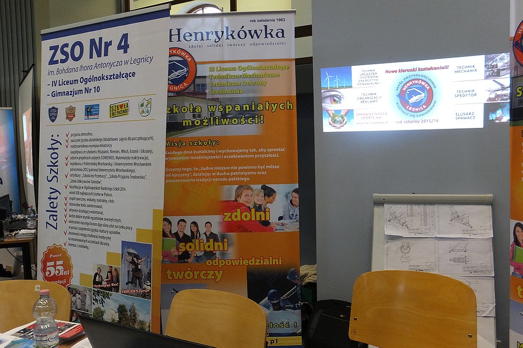 Tłumy na VI Legnickich Prezentacjach Edukacyjnych
