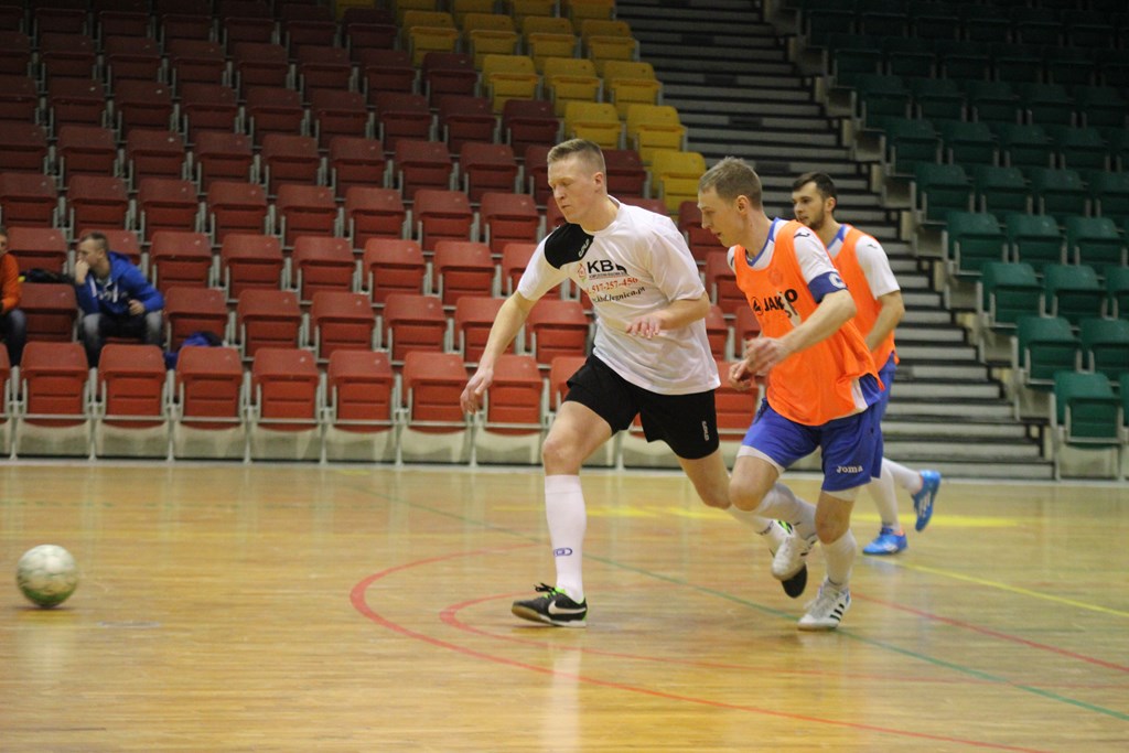 PapaMax i Klub Kokosa w futsalowej elicie