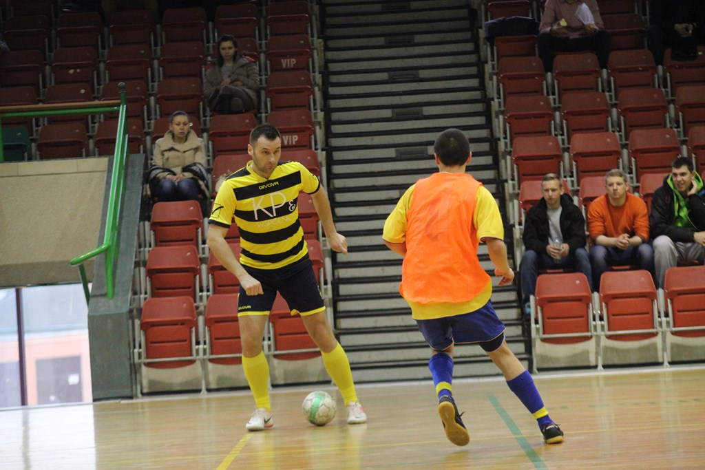 PapaMax i Klub Kokosa w futsalowej elicie