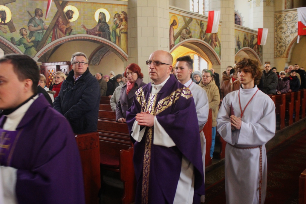 Msza i warta honorowa dla Żołnierzy Wyklętych