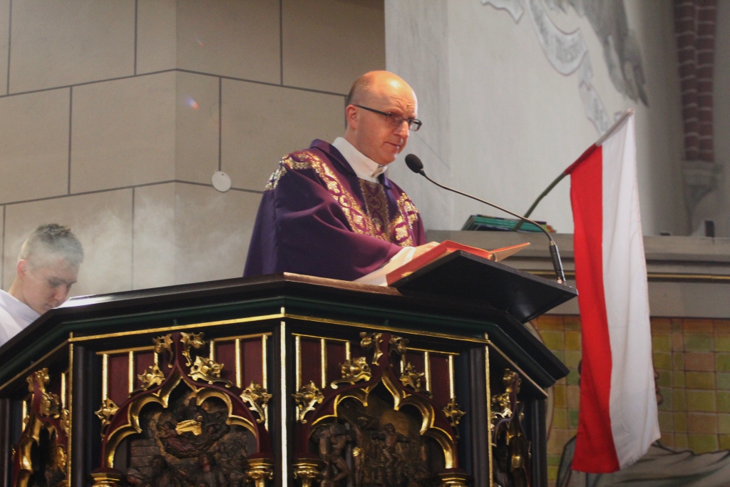 Msza i warta honorowa dla Żołnierzy Wyklętych