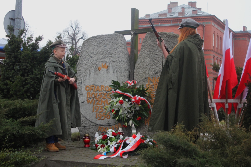 Msza i warta honorowa dla Żołnierzy Wyklętych