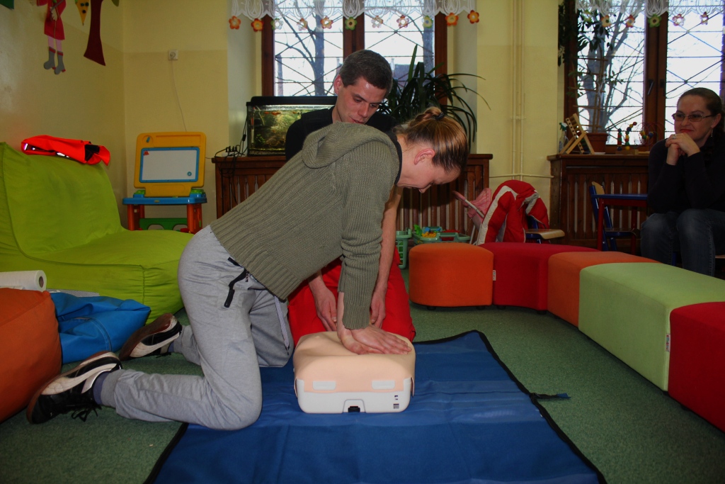 Uczyli jak pomagać poszkodowanym