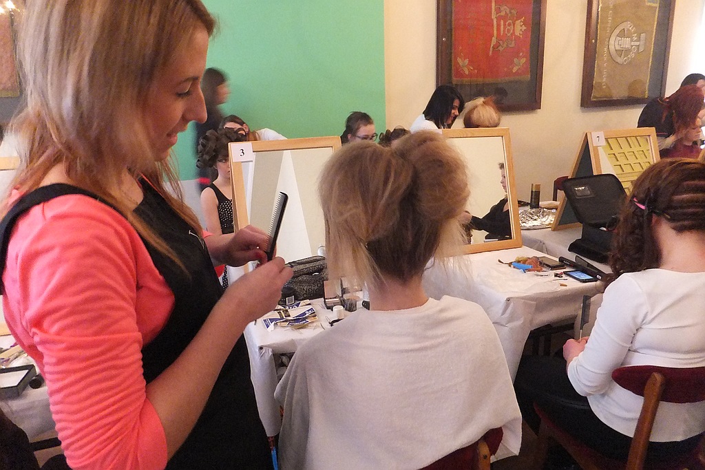 Mistrzynie grzebienia walczą o awans