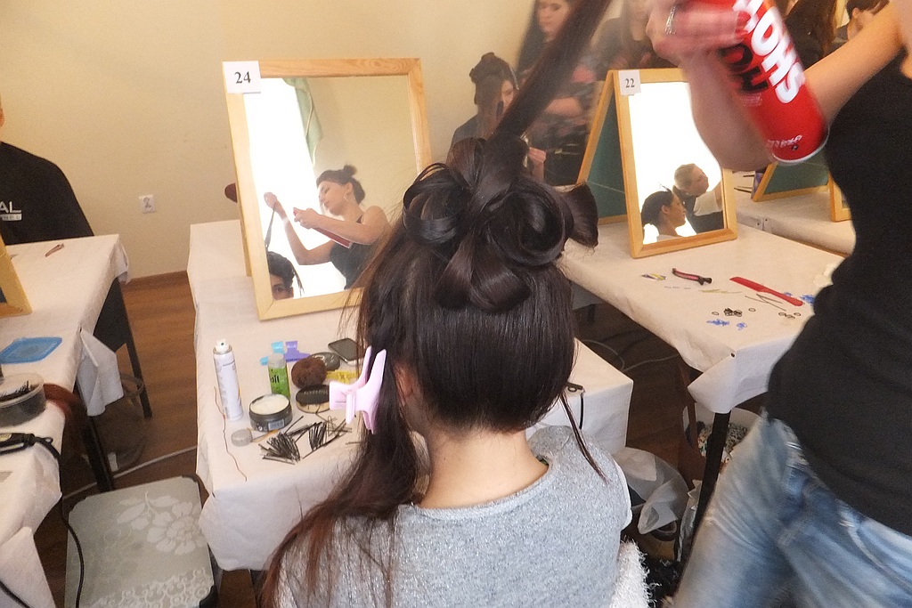 Mistrzynie grzebienia walczą o awans