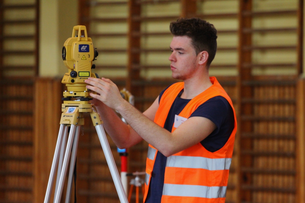 Najlepszy uczeń w zawodzie - technik geodeta