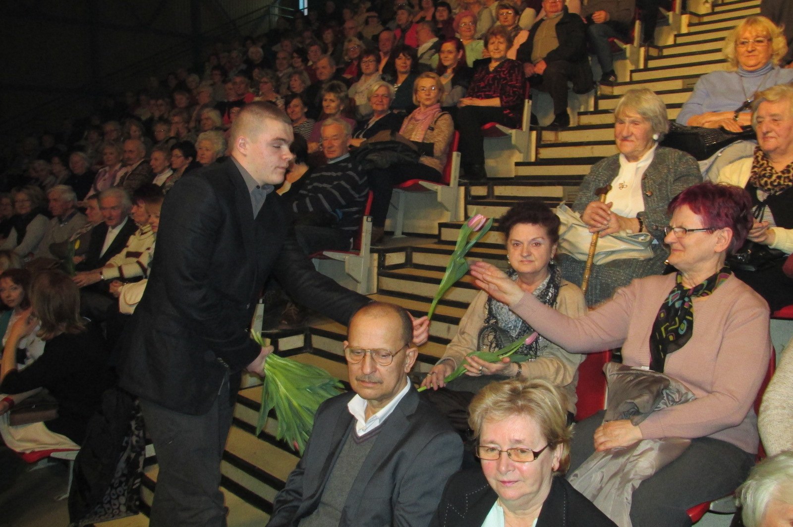 Andrzej Cierniewski zaśpiewał dla legniczanek