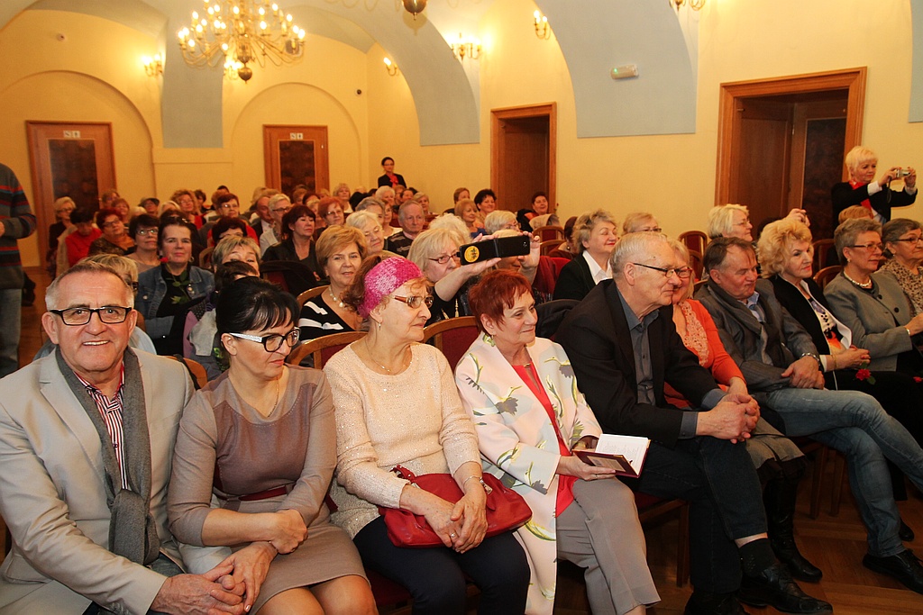 Być kobietą, być kobietą..