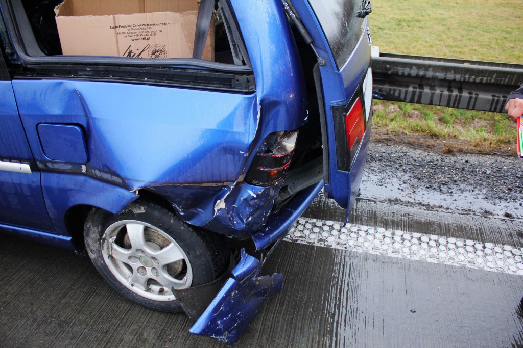 Wypadek na autostradzie A4. Jedna osoba została ranna