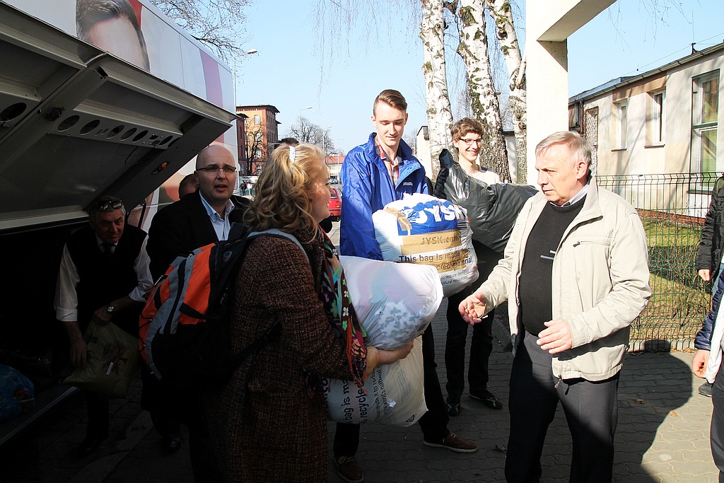 „Bronkobus‟ w centrum miasta. Jajek nie było