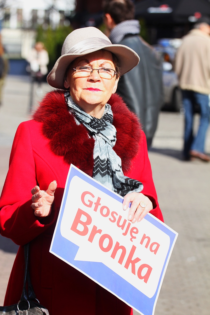 „Bronkobus‟ w centrum miasta. Jajek nie było