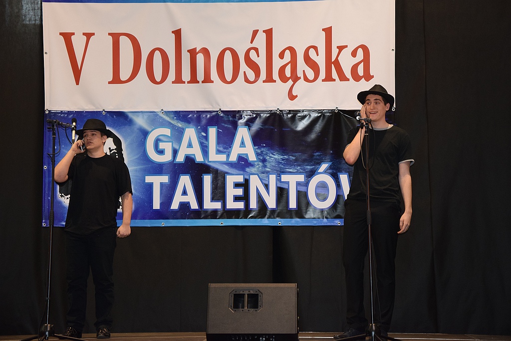 W V LO talent gonił talent