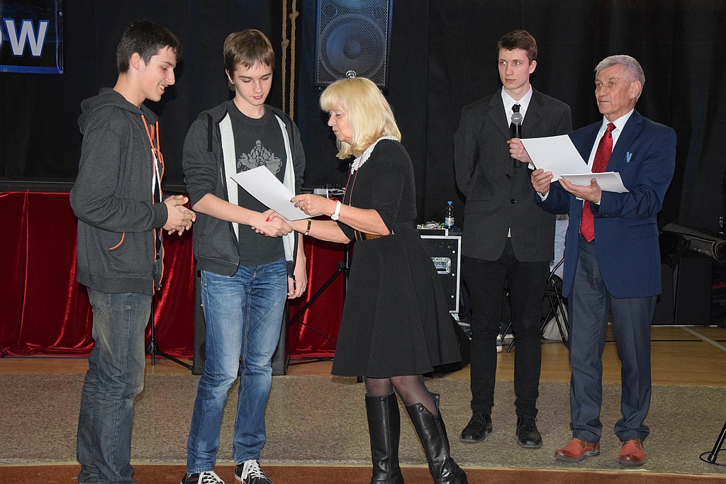 W V LO talent gonił talent