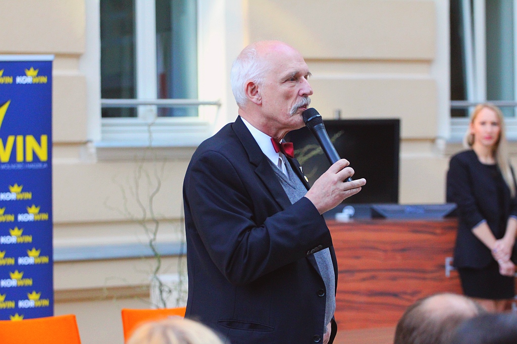 Korwin-Mikke w Legnicy. Na sali komplet