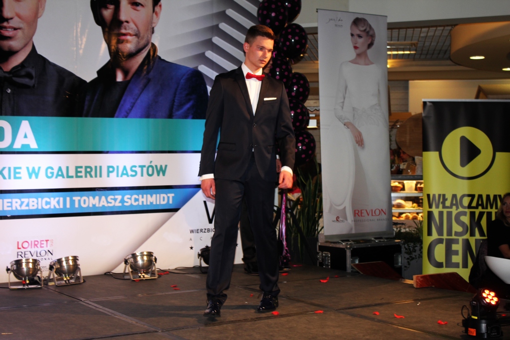 Baśniowe i filmowe fryzury na II Fryzjeriadzie
