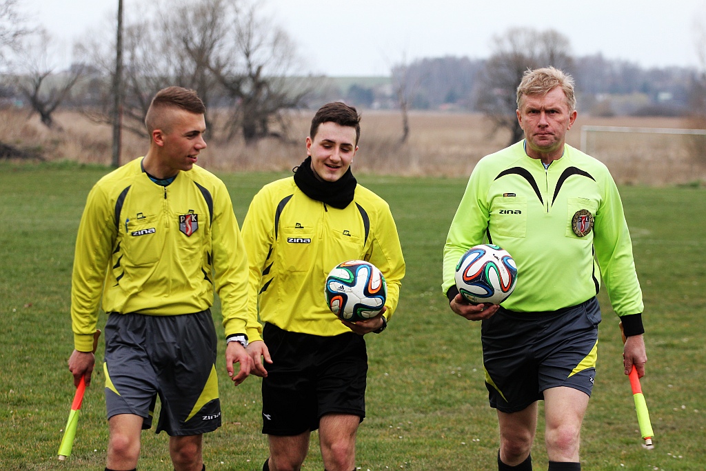 Klasa A: Błękitni - Kryształ 8:2 (4:1)