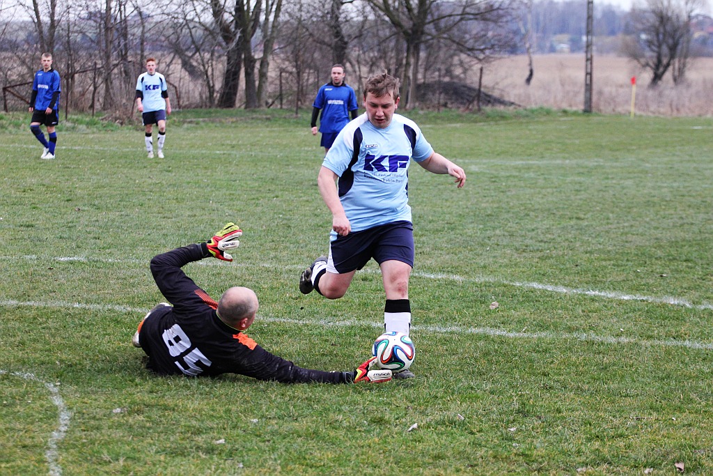 Klasa A: Błękitni - Kryształ 8:2 (4:1)
