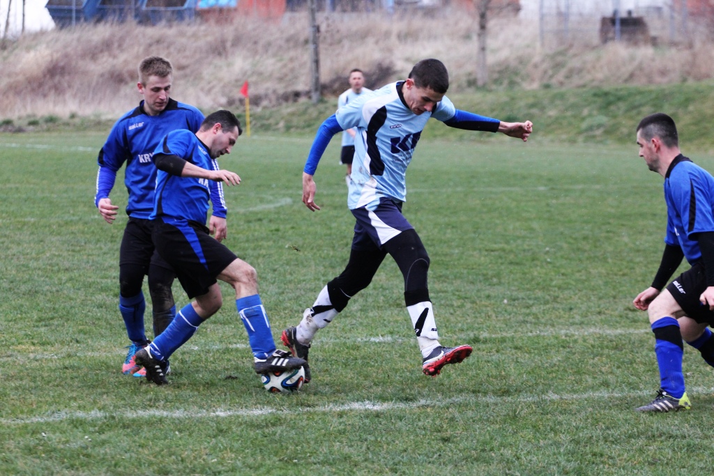 Klasa A: Błękitni - Kryształ 8:2 (4:1)