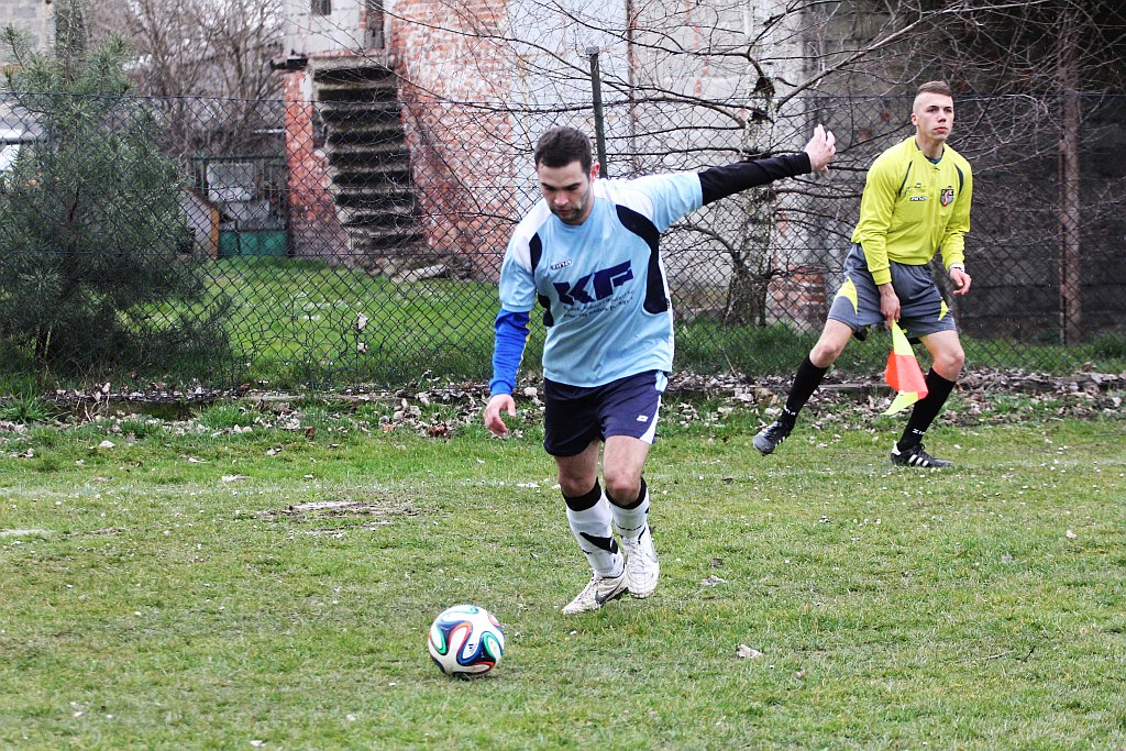 Klasa A: Błękitni - Kryształ 8:2 (4:1)