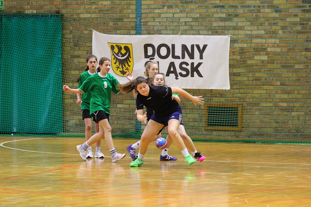 Dziewczęta z SP 9 najlepsze na Dolnym Śląsku!